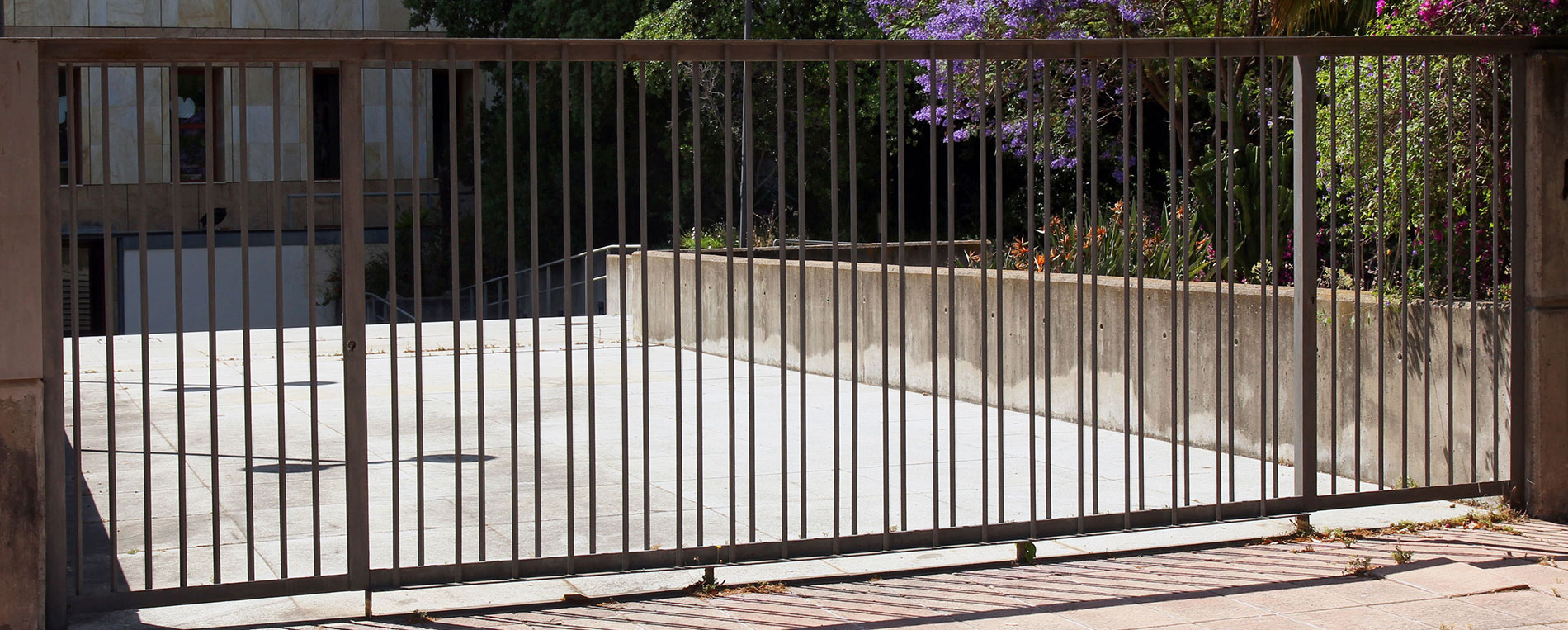 Gate Repair Agoura Hills, CA